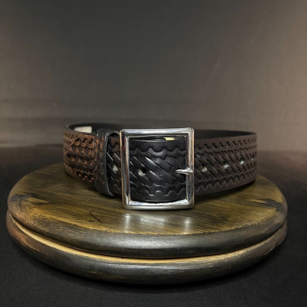 Boston Leather Garrison Belt Size 28" Basketweave Black Leather Nickle 6505